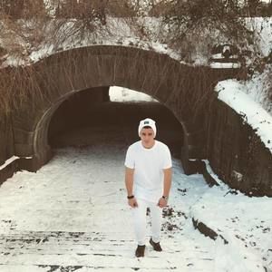 Meet your Posher, Felipe